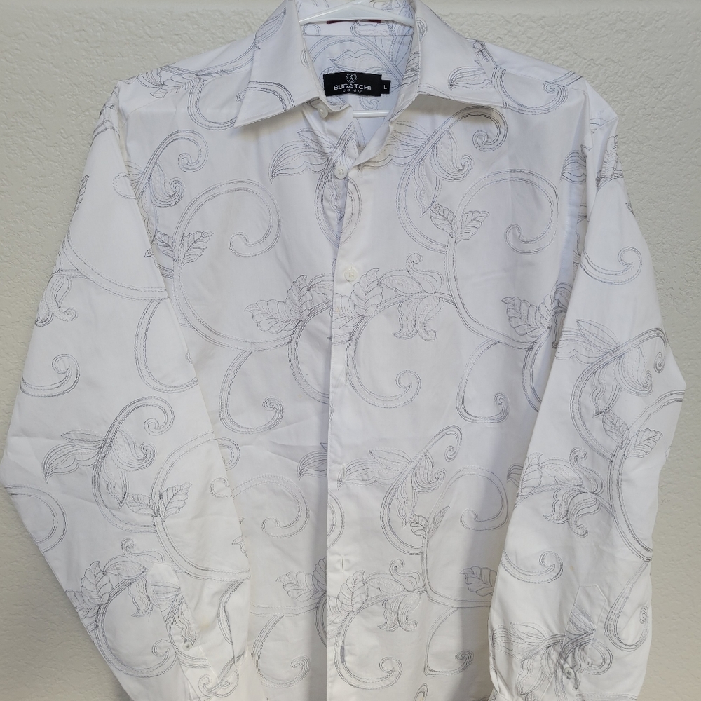 Men's Bugatchi Long Sleeve Button Down Shirt. Size: L. Excellent condition